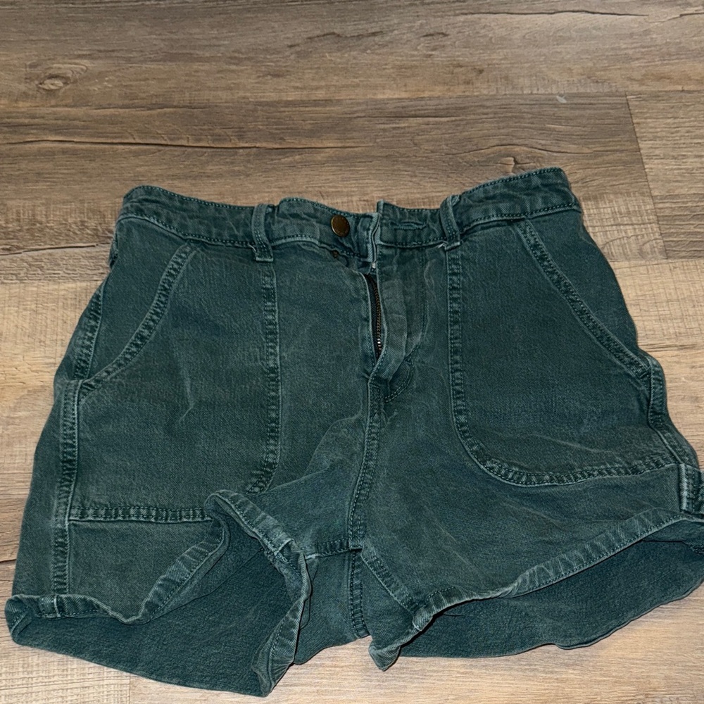 Universal Thread Dark Green Cargo Shorts